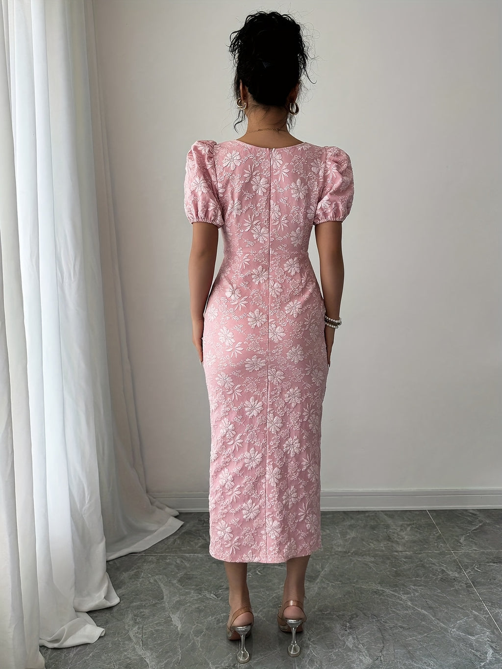 Women's Elegant Floral party dress - Formal & Everyday Women's gown with Square neckline, Machine Washable - Wedding, Office, Date Night Outfit in Soft Pink Floral Pattern, Floral Print Dress, Event Wear, Stretchy Fabric, Zipper Closure, Comfortable