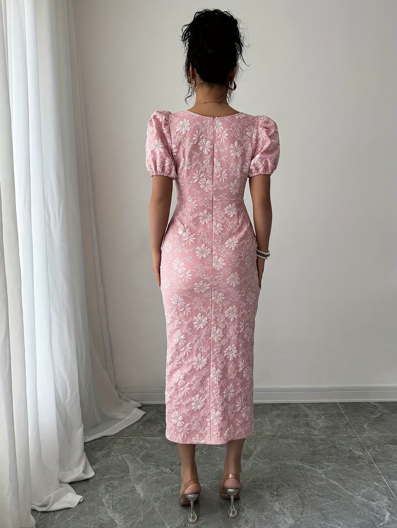 Women's Elegant Floral party dress - Formal & Everyday Women's gown with Square neckline, Machine Washable - Wedding, Office, Date Night Outfit in Soft Pink Floral Pattern, Floral Print Dress, Event Wear, Stretchy Fabric, Zipper Closure, Comfortable
