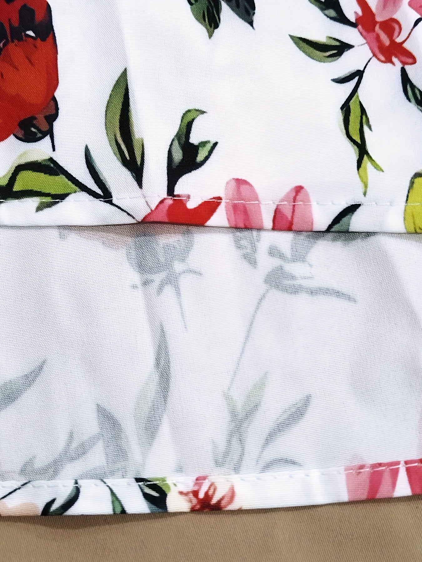 Elegant Floral Maxi Dress with Ruffled Hem - Spring/Summer Commute Dress, Round Neck, Lightweight Fabric, Perfect for Adult Women, Commute Dress | Floral Print Dress | Lightweight Fabric